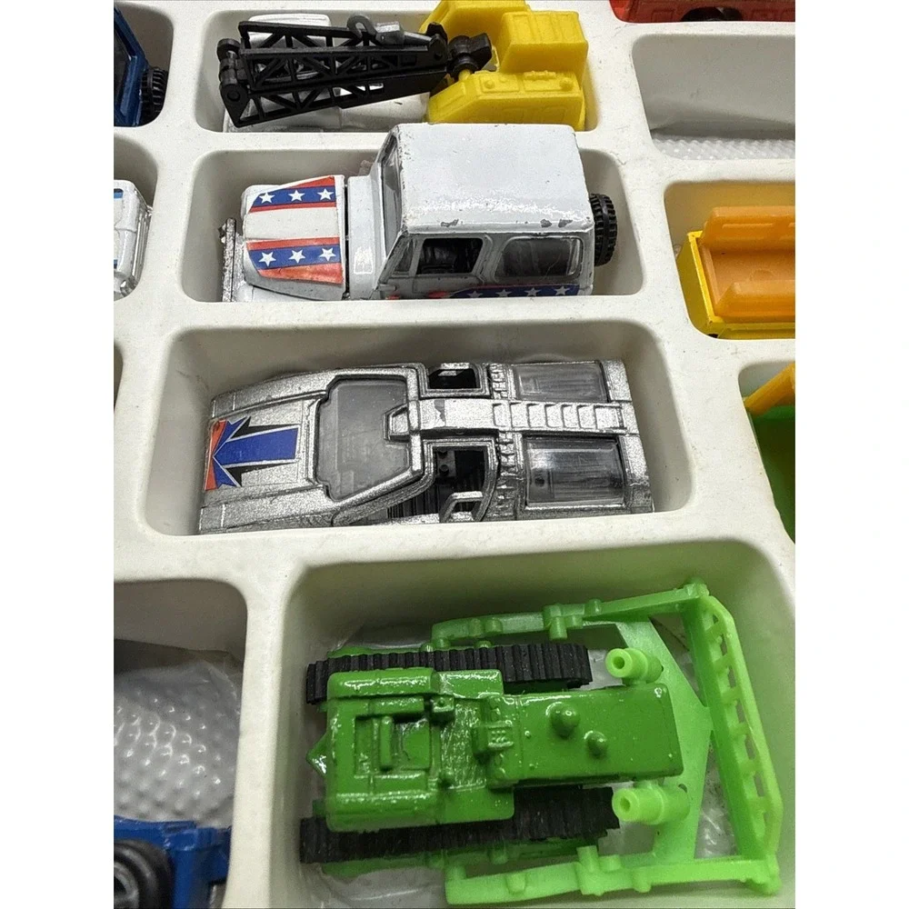 Vintage Matchbox Car Set Road Machines Semi's Tractors Jeeps Sports Cars 22